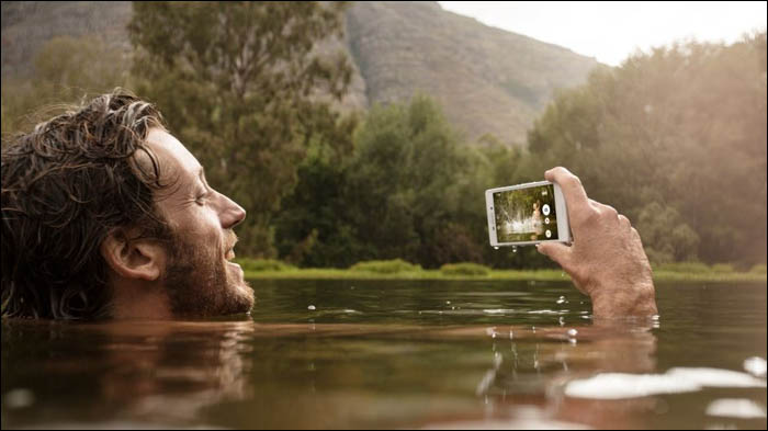 دوربین گوشی Sony Xperia M4 Aqua